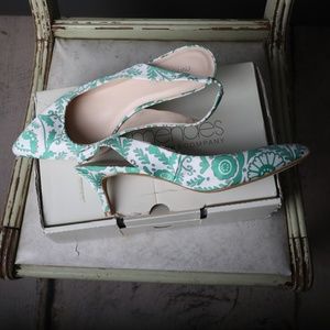 NY&Co Heel with design 2/$50